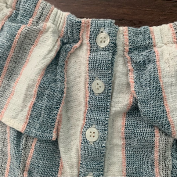 Others Follow Off The Shoulder Crop Top size xs - Picture 3 of 6